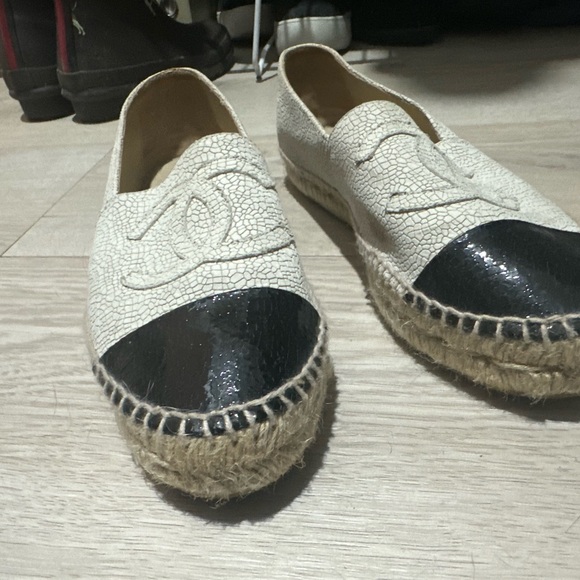 Chanel Espadrilles size 38 - Picture 3 of 5